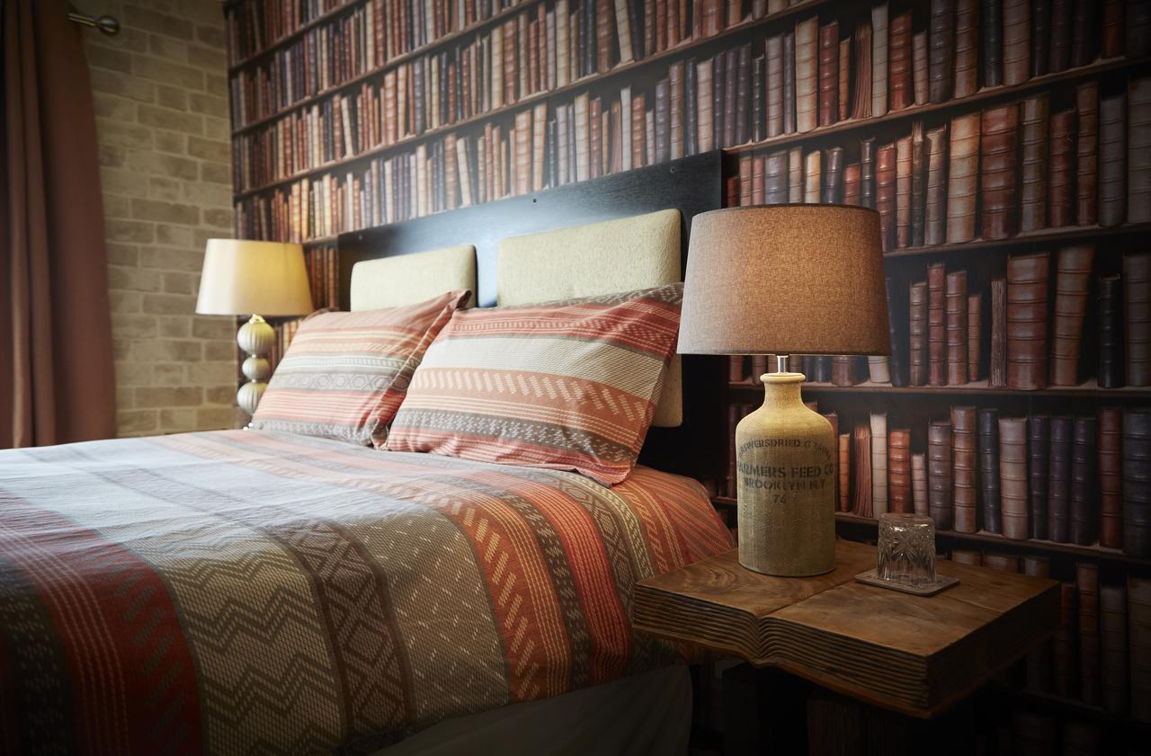 Lower Drayton Farm B&B Stafford Extérieur photo